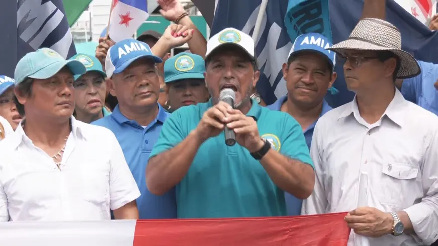 Docentes se mantendrán en paro