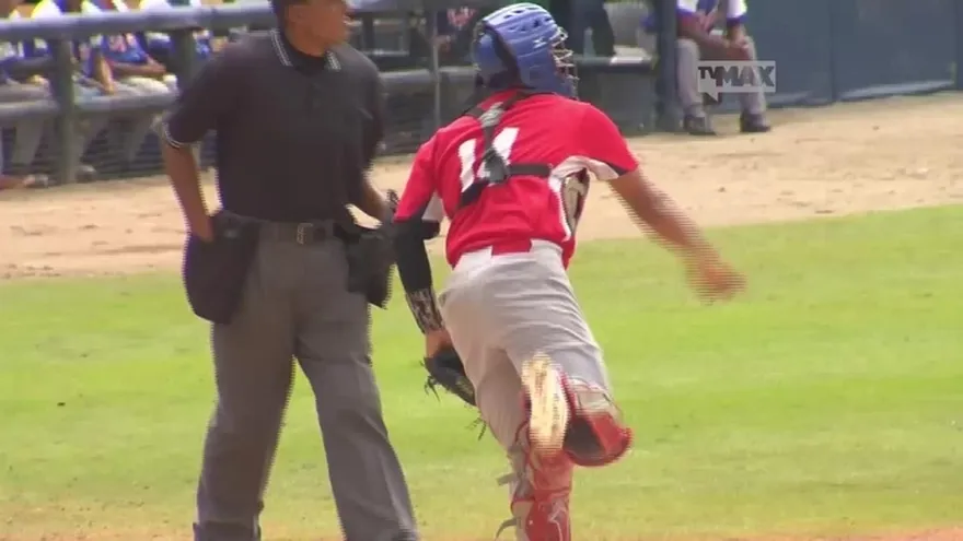 El pelotero Iván Herrera firmó con los Cardenales de San Luis