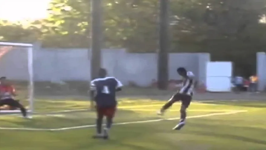 Tauro FC fue el hogar para Luis Rentería en la LPF aquí verás algunos goles