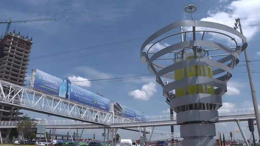 Árboles robot para combatir la contaminación