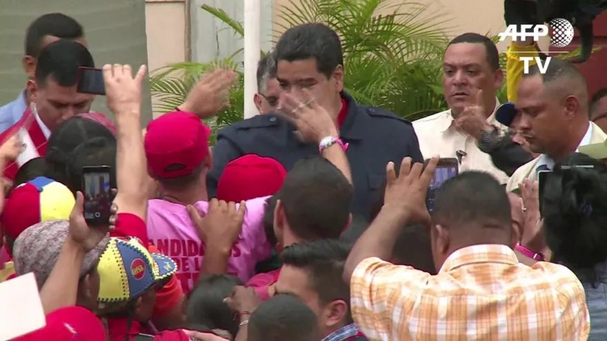 Maduro cambiará horario en Venezuela para ahorrar energía