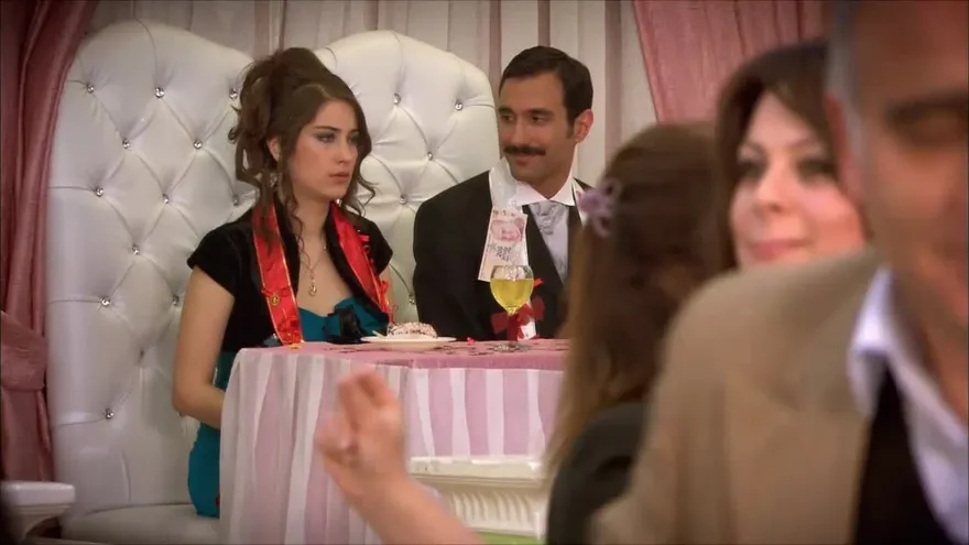 El secreto de Feriha Capítulo 28