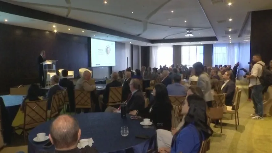 Proyecto de sustancia económica fue abordado en un importante foro