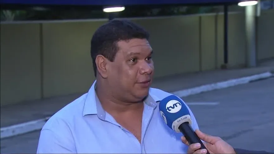 Residentes de las Praderas de San Antonio, molestos por falta de agua potable