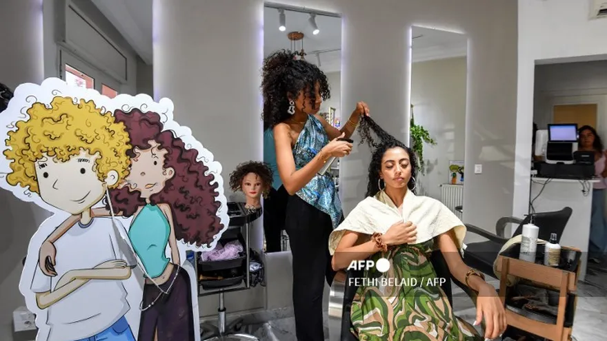 Túnez busca cambiar los estereotipos hacia el cabello rizado.