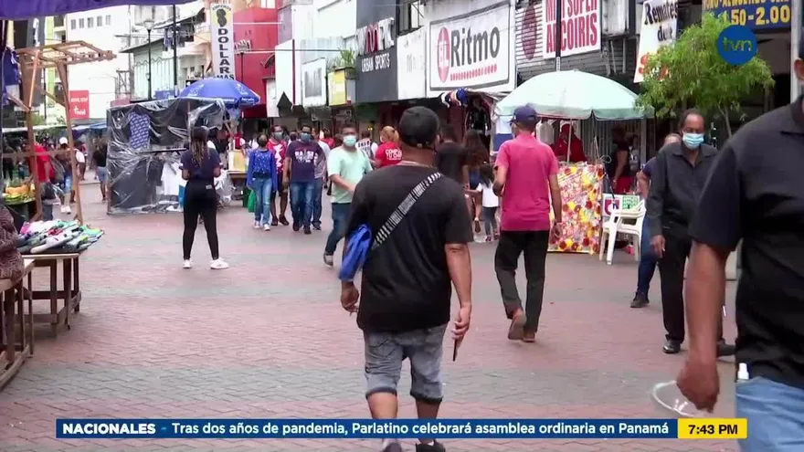 Disminuye índice de confianza del consumidor