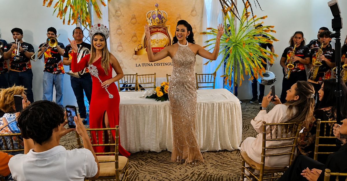 ¡Será inolvidable! Calle Arriba de La Villa firma contrato de su nueva reina para el Carnaval 2027