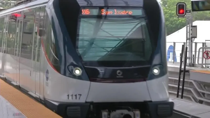 Expectativa por tren ligero