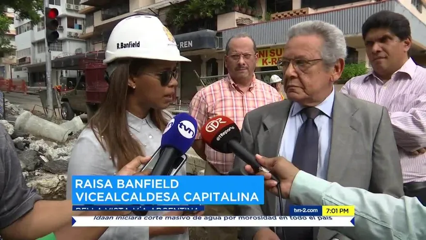 Residentes cansados con los trabajos de revitalización en Vía Argentina