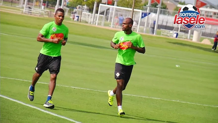 Luis "Coco" Henríquez habló con los medios en Dallas