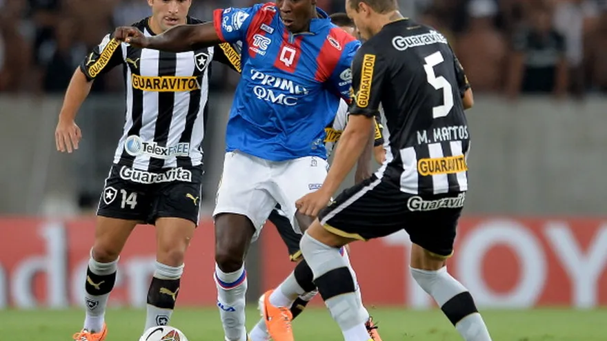 Equipo cerca de quiebra suspende cotejo en Ecuador