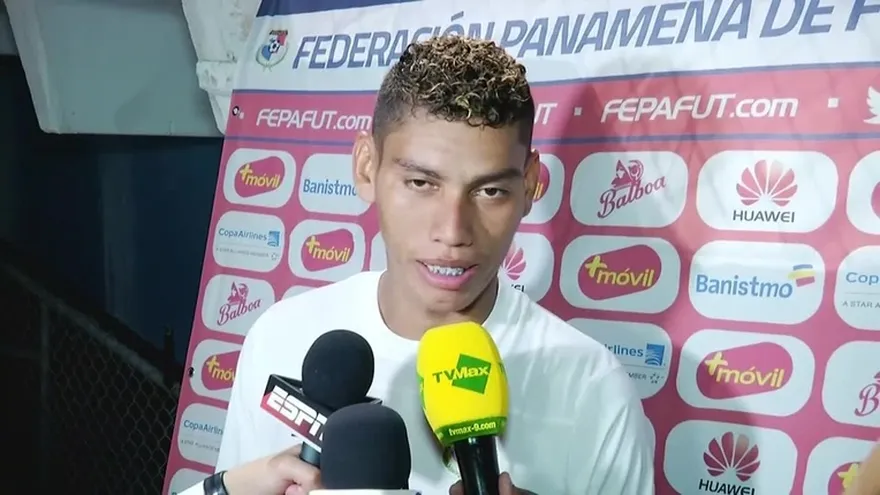 Pimentel: "Yo jugaré donde el profe me diga"