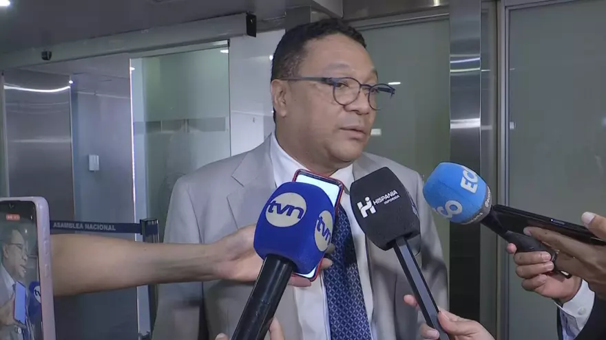 Dino Mon, director de la Caja del Seguro Social.