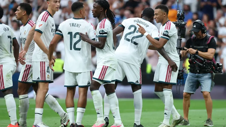 Jugadores del Real Madrid celebran