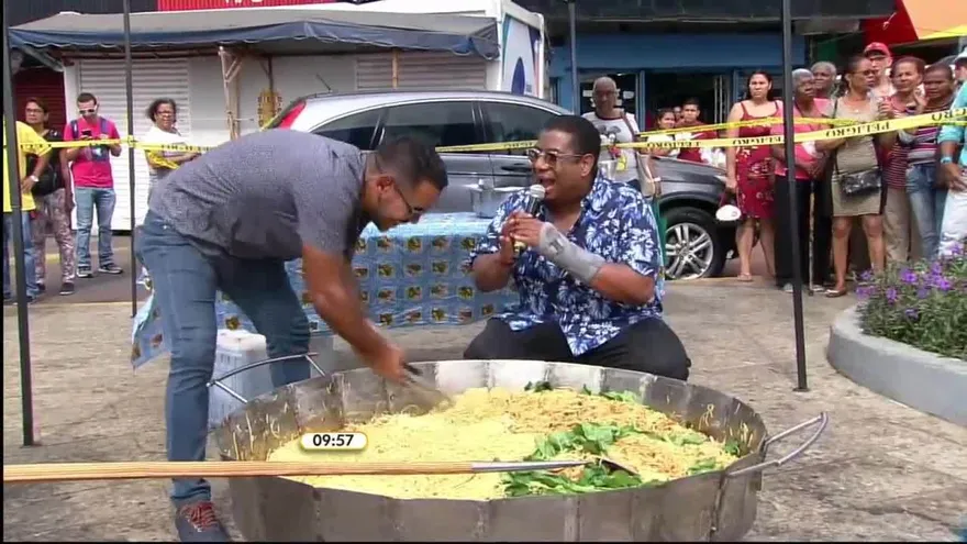 Alexis nos prepara un rico show mein