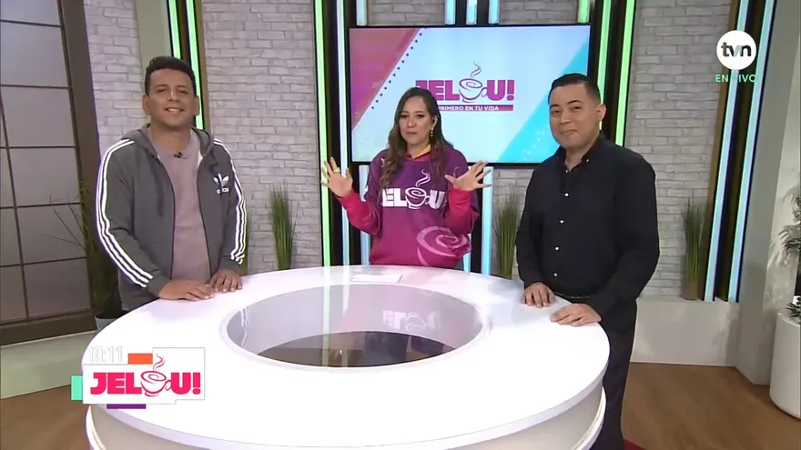 Cornelio Moreno y Víctor Rodríguez competidores de "Pasa Palabra"