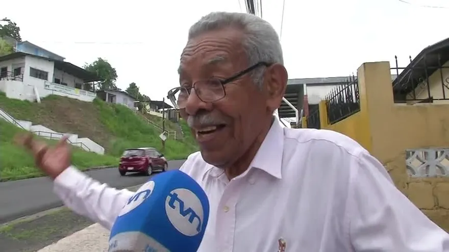 Moradores en San Miguelito en alerta por presencia de abejas africanizadas