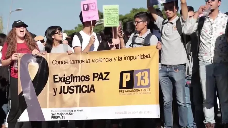 Universitarios rechazan la versión oficial sobre el asesinato de 3 estudiantes de cine