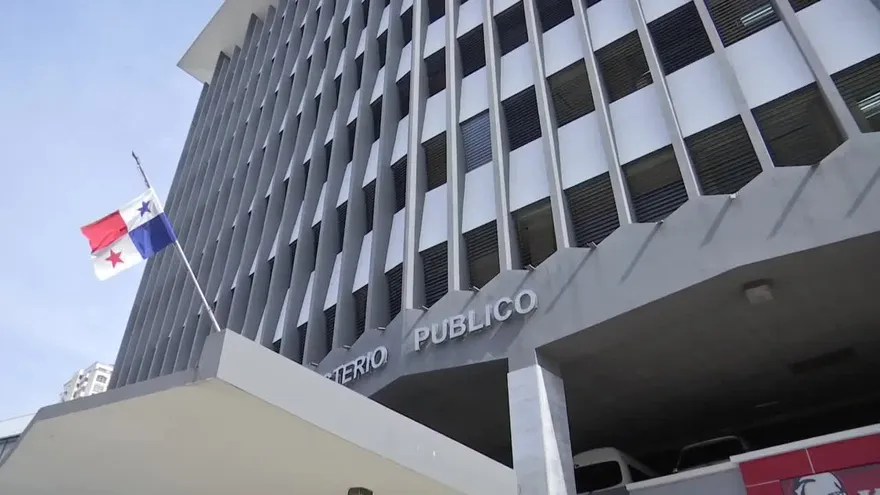 Mossack, Fonseca y Teano permanecen detenidos en la DIJ