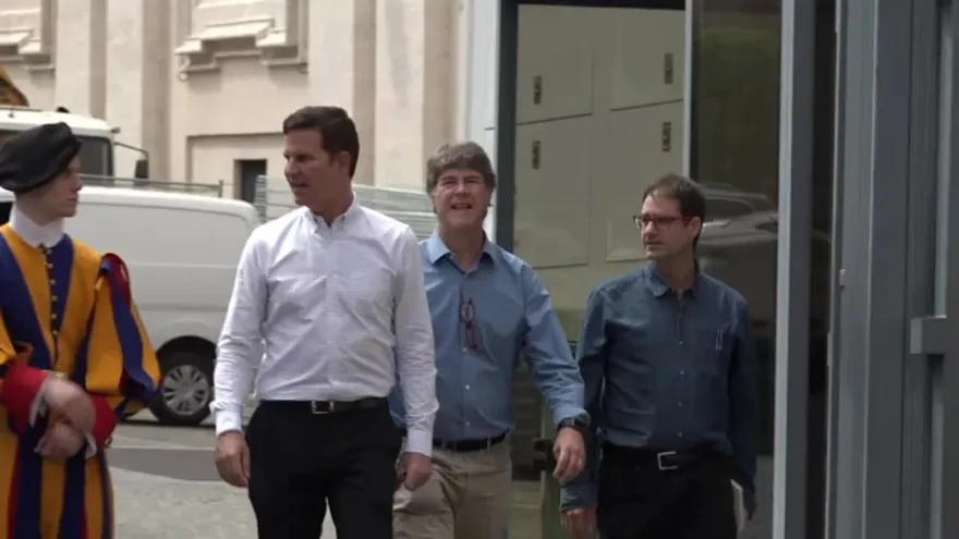 Víctimas chilenas de abusos inician reuniones con el Papa