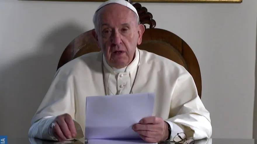 Papa insta a cumbre de ONU a trabajar por otro modelo de desarrollo