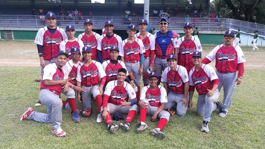 Panamá y México definirán la serie este sábado