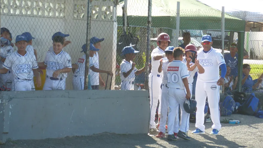 El equipo de Cerro Viento vivió con alegría su pase al Nacional Infantil