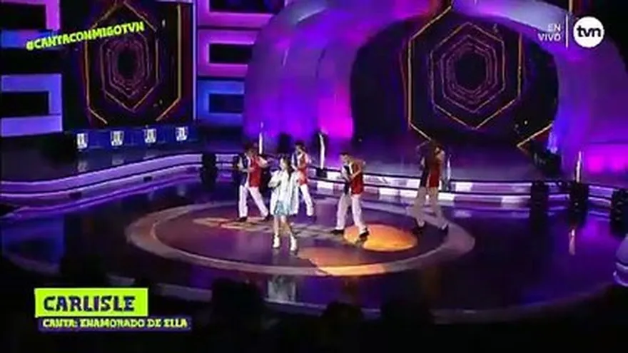 Carlisle interpretó "Enamorado de ella"