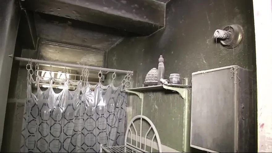 Incendio consume apartamento en multi de San Joaquín