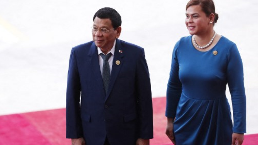Sara Duterte la hija del presidente filipino despierta entusiasmo con su eventual candidatura