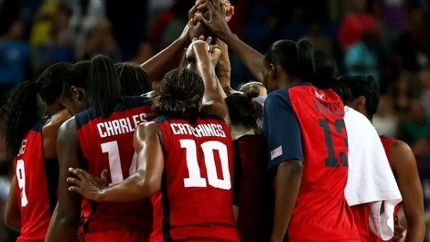 Estadounidenses irán por la defensa de su reinado