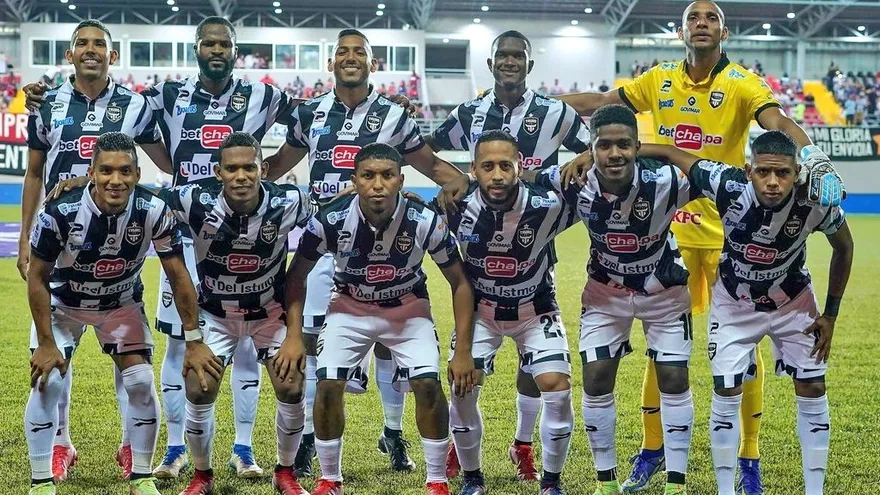 Tauro se mete en zona de playoffs al vencer a Sporting San Miguelito