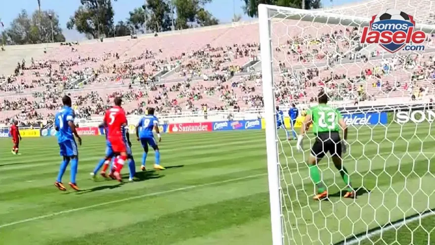 Entrevista exclusiva con DT Julio Dely Valdés sobre el siguiente rival en Copa Oro, Martinica