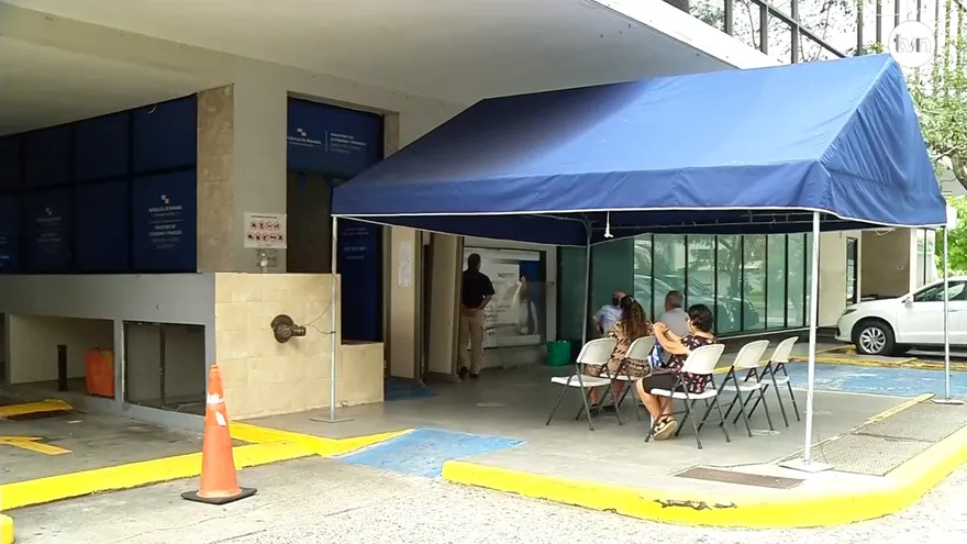 Conozca la entidad pública que permitirá entrar en pantalones cortos y con mascotas