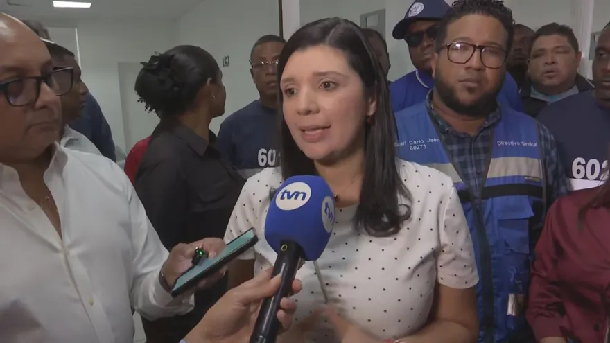 La ministra de Trabajo, Jackeline Muñoz