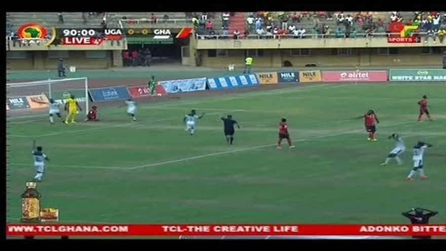 Gol anulado a Ghana en el partido eliminatorio contra Uganda