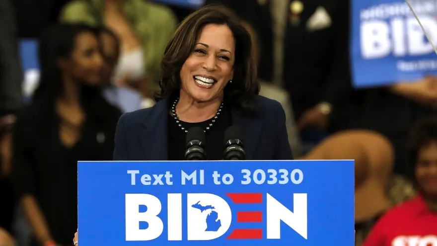 Biden escoge a Kamala Harris como su compañera de fórmula para elecciones en EEUU