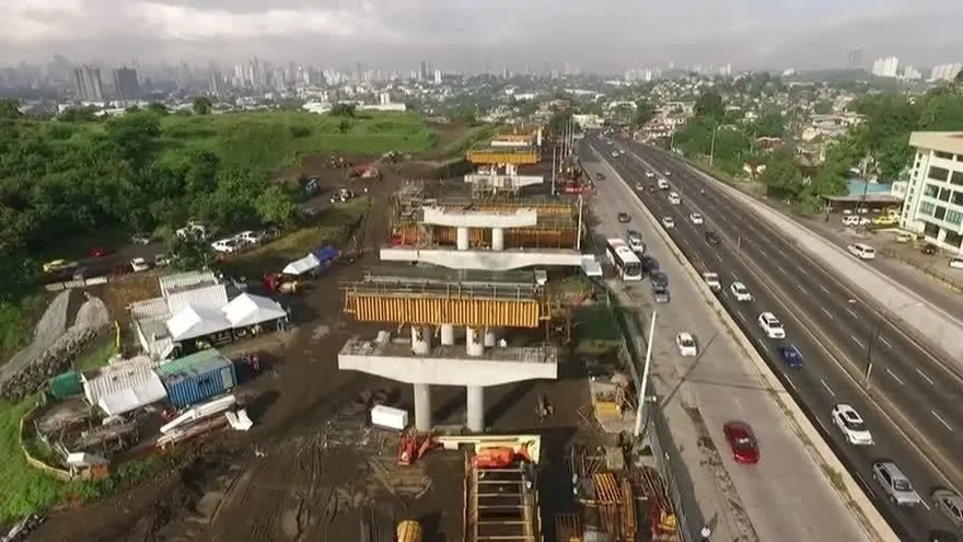 Avanzan trabajos del Metro en estación Cincuentenario