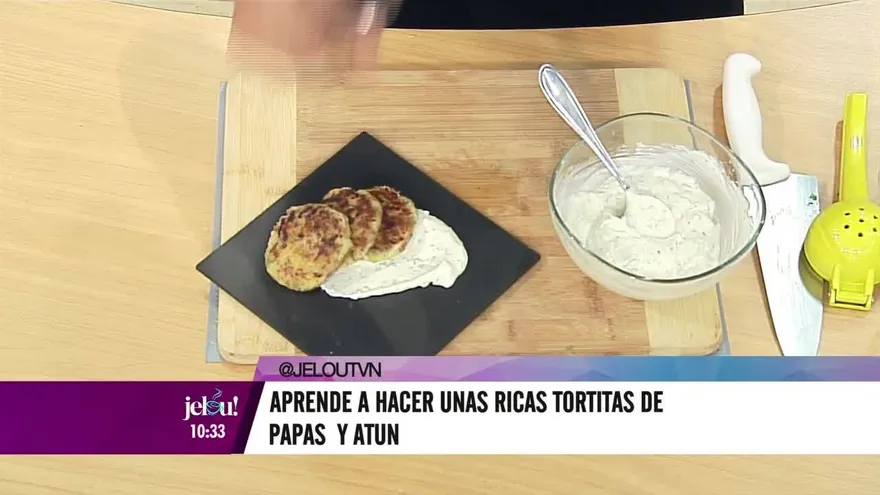 Ricas y deliciosas tortitas de pan y atún
