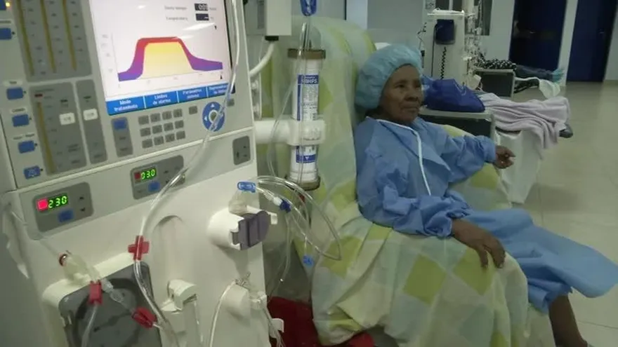 Pacientes de diálisis renal preocupados por la falta de donantes