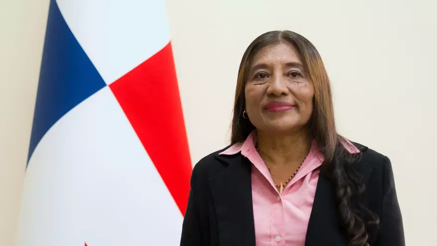 Doris Bill Fábrega ,  abogada y consultora es la nueva viceministra de Asuntos Indígenas.