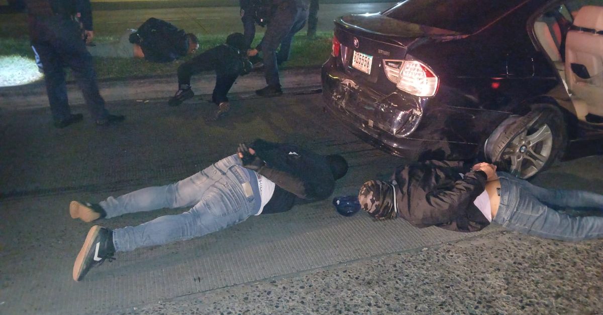 Cuatro personas son aprehendidas tras hurto en residencia en la Tumba Muerto