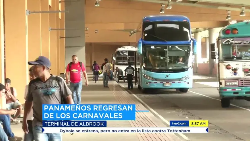 Viajeros comienzan a llegar a la Terminal de Albrook