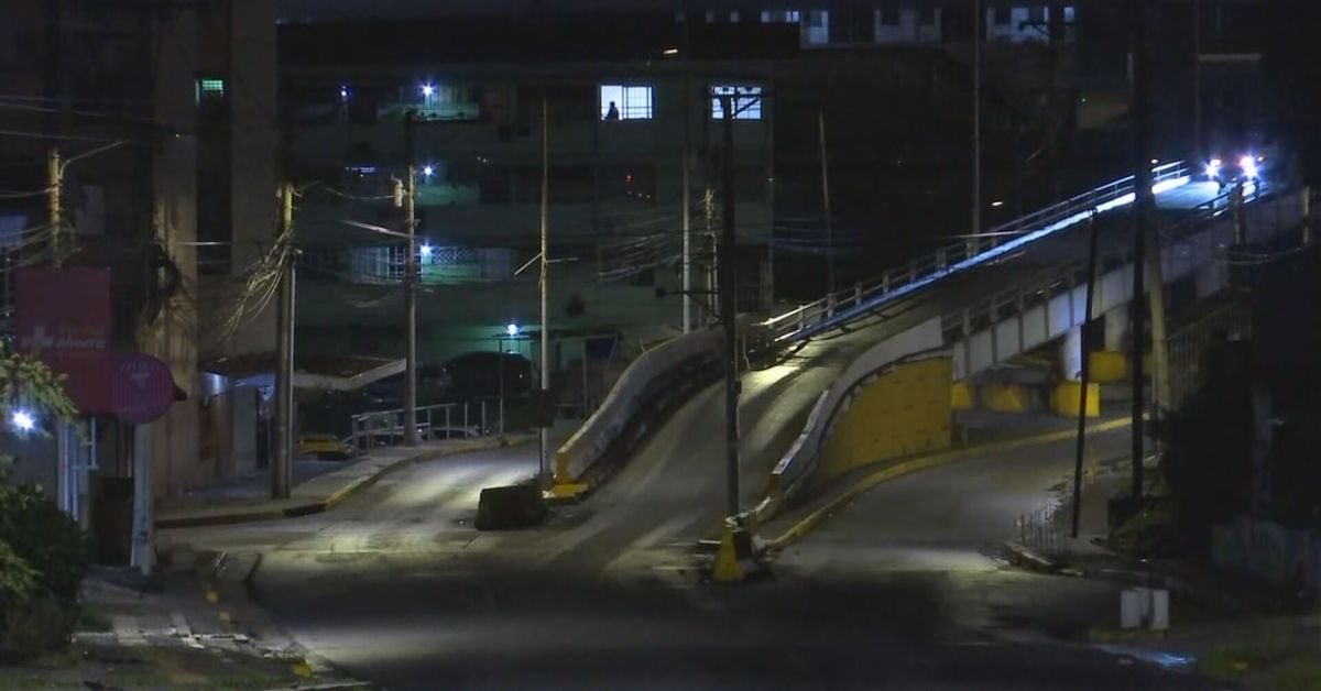 Toque de queda deja desiertas calles en Belisario Frías y Arnulfo Arias en San Miguelito