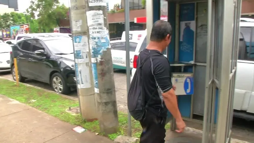 Teléfonos públicos funcionan en zonas rurales