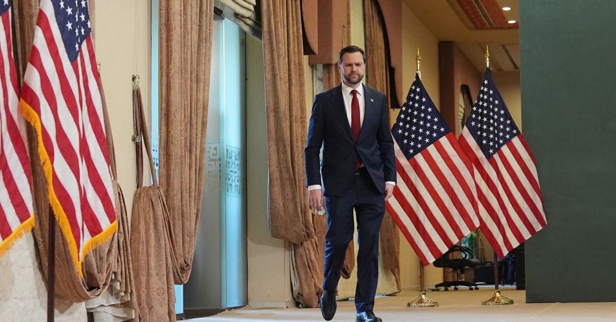 EEUU e Irán no alcanzan acuerdo; el vicepresidente Vance se retira de Pakistán