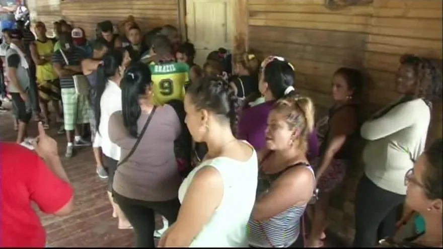 Cubanos conformes con albergue