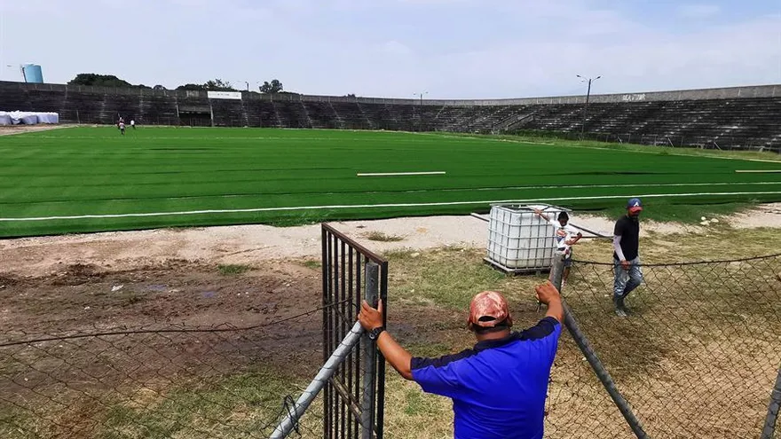 Remozan estadio en una ciudad que nunca ha tenido fútbol profesional
