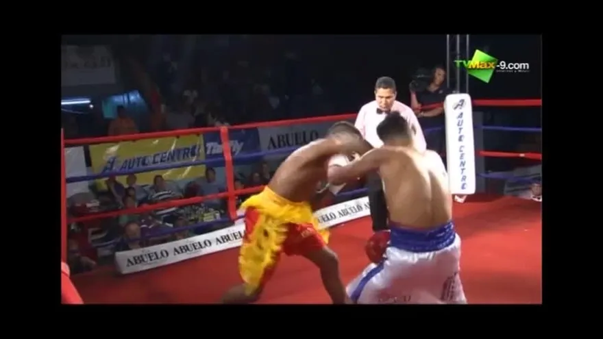 Samuel Moreno noquea a Nelson Guillén