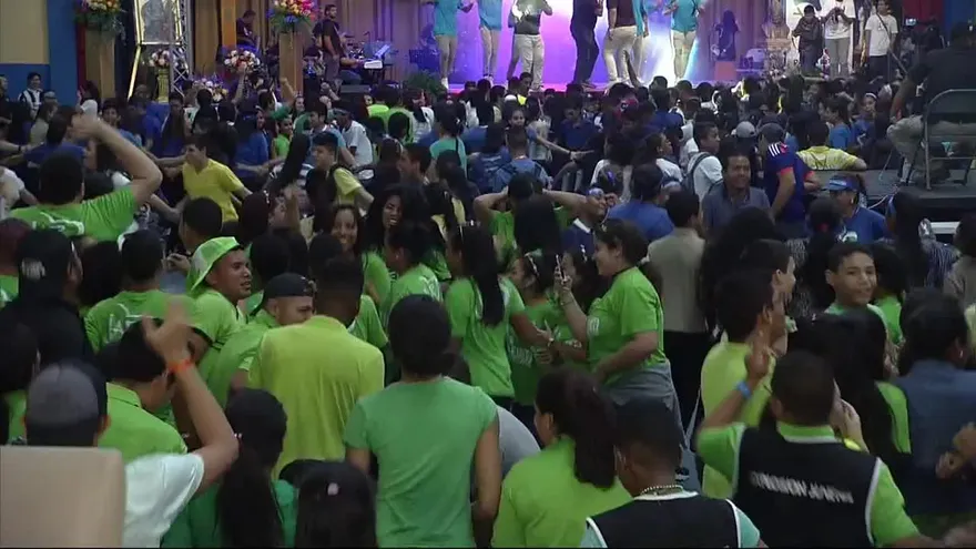 Celebran mes de la juventud en el Colegio La Salle